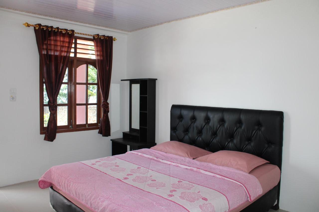 Hotel Barbara Тук Тук Екстериор снимка