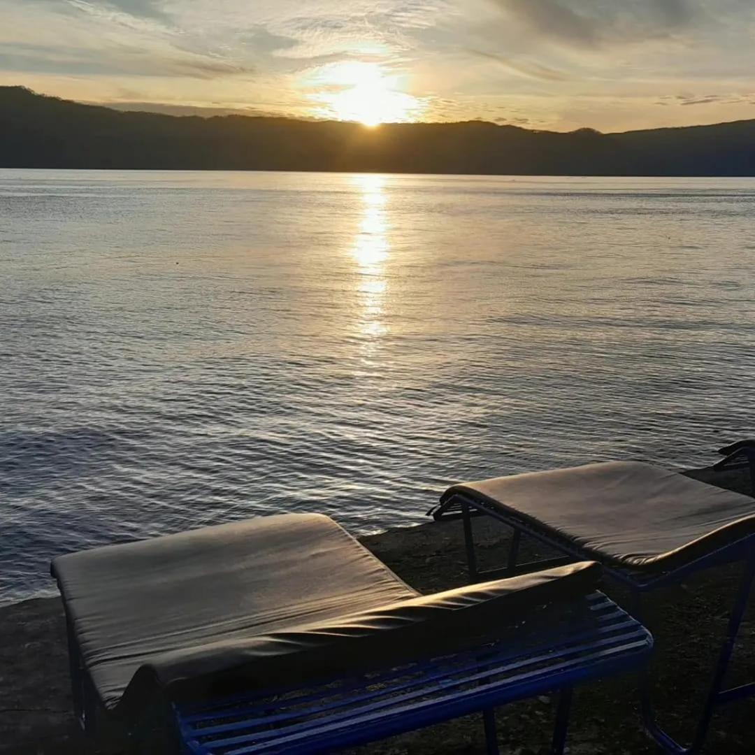 Hotel Barbara Тук Тук Екстериор снимка
